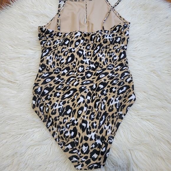 EllenTrancy  Leopard Print One-Piece Swimsuit - Picture 4 of 7